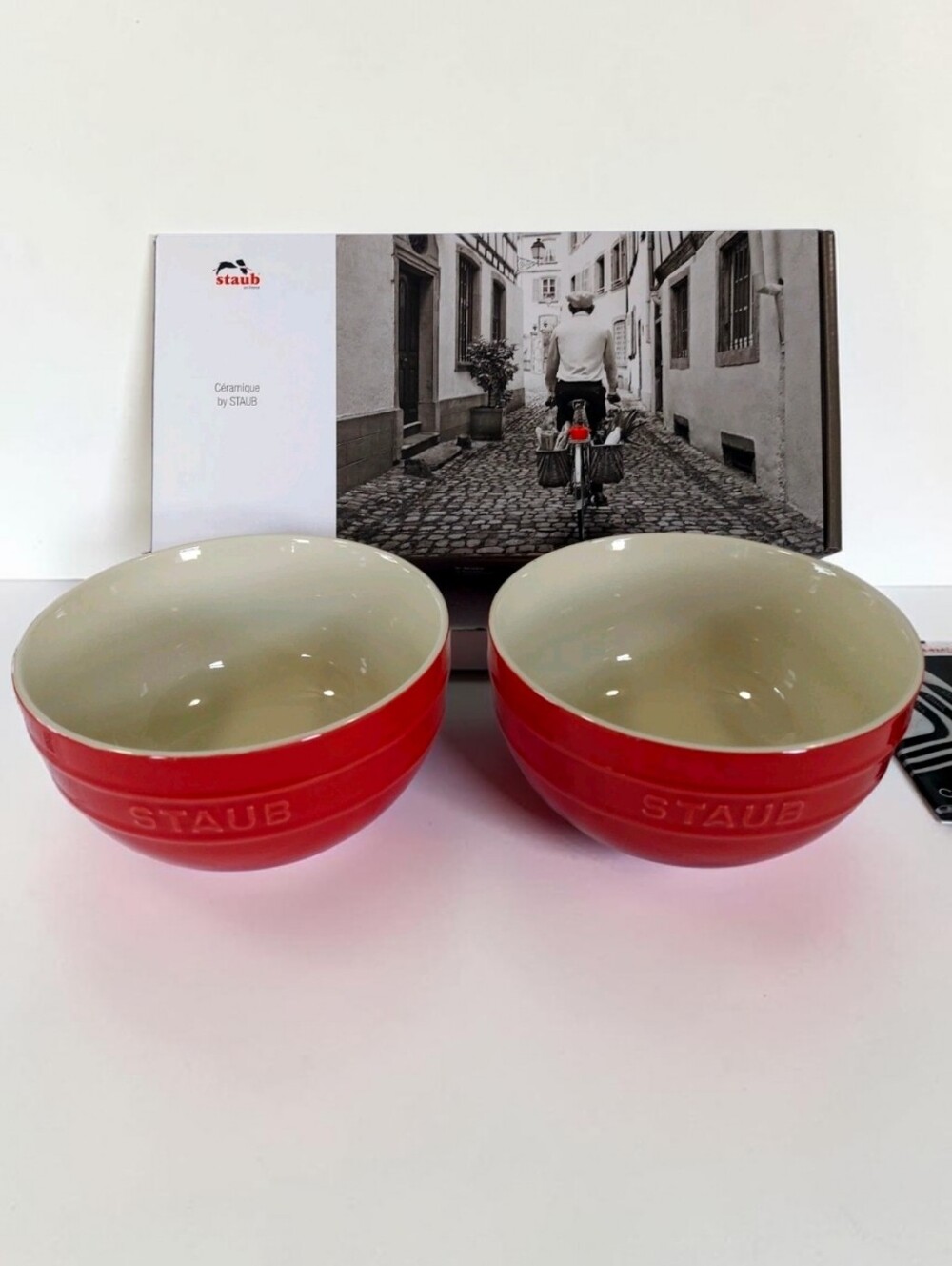 NIB Staub Ceramic 2-pc Large Universal Bowl Set 1.2L Cherry Red Porcelain Enamel